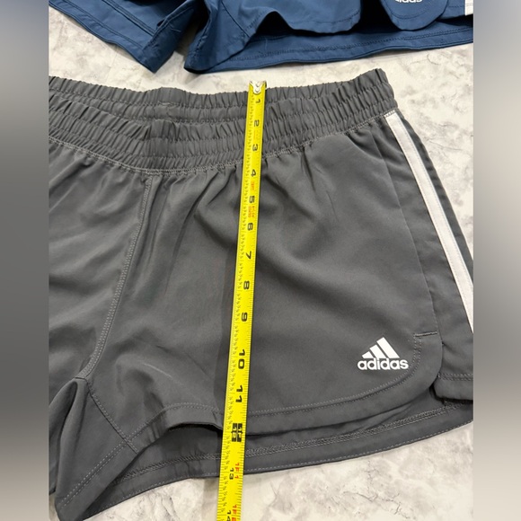 Adidas Primegreen 2 Womens Size Large Gray & Navy Running Gym Shorts Aeroready - Picture 5 of 13